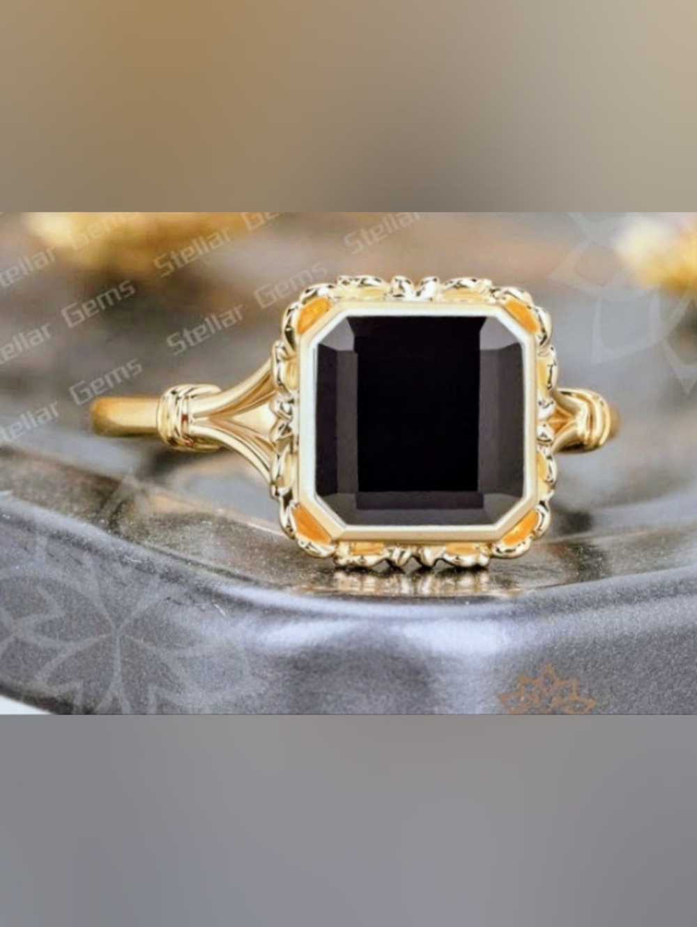 Gold Ring with Black Square Onyx Center 3.0 Cts - Elegant Women’s Jewelry Sz 6.5